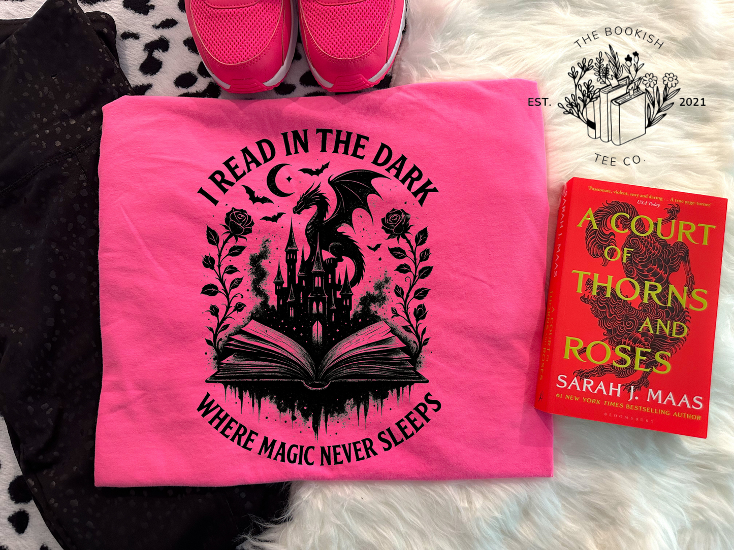 I Read in the Dark - Adult Tee