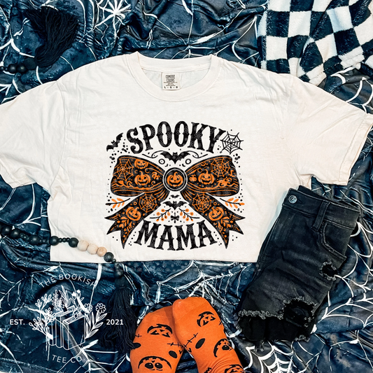 Spooky Mama - Adult Tee